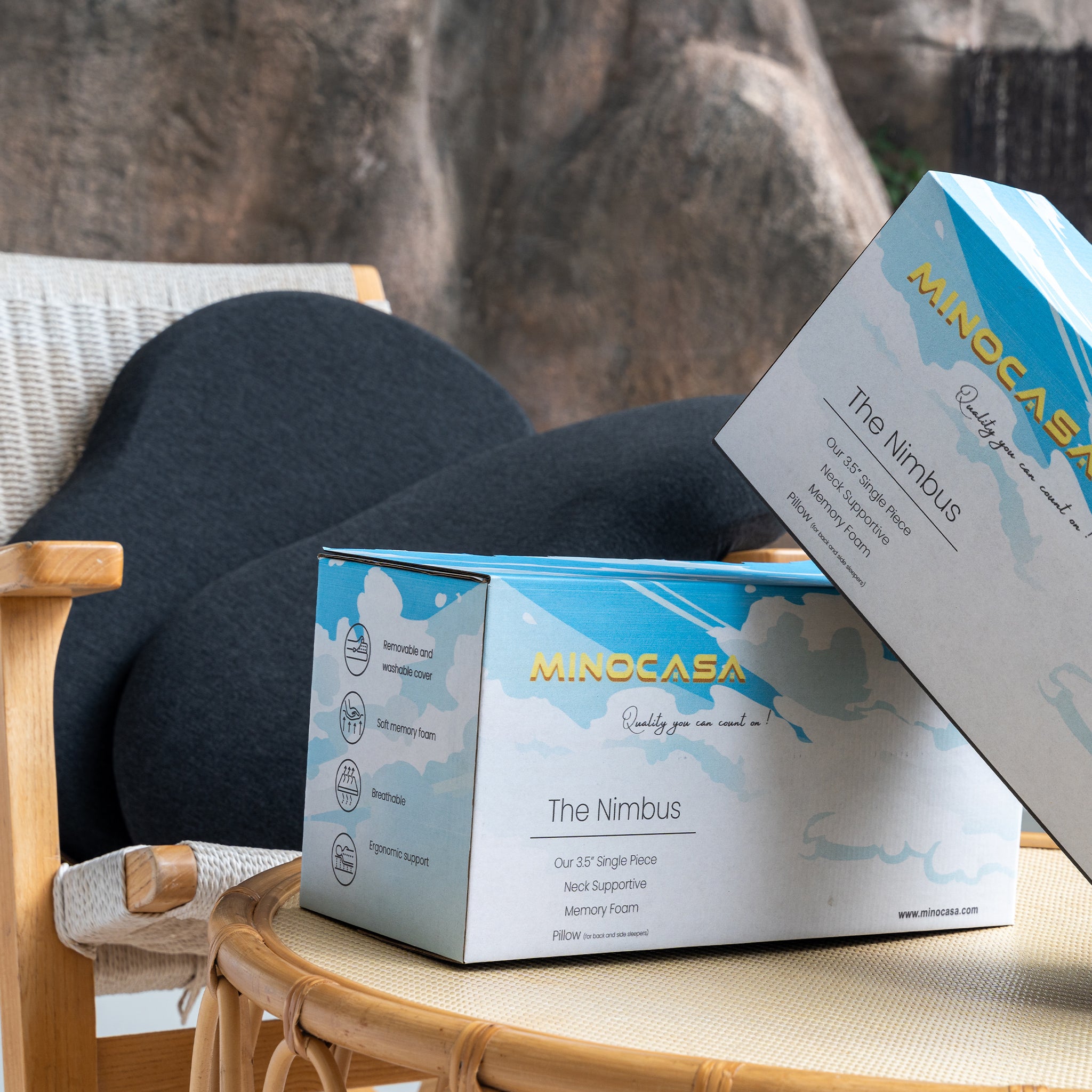 Minocasa Ergonomic and Orthopaedic Neck Supportive Pillow Packaging