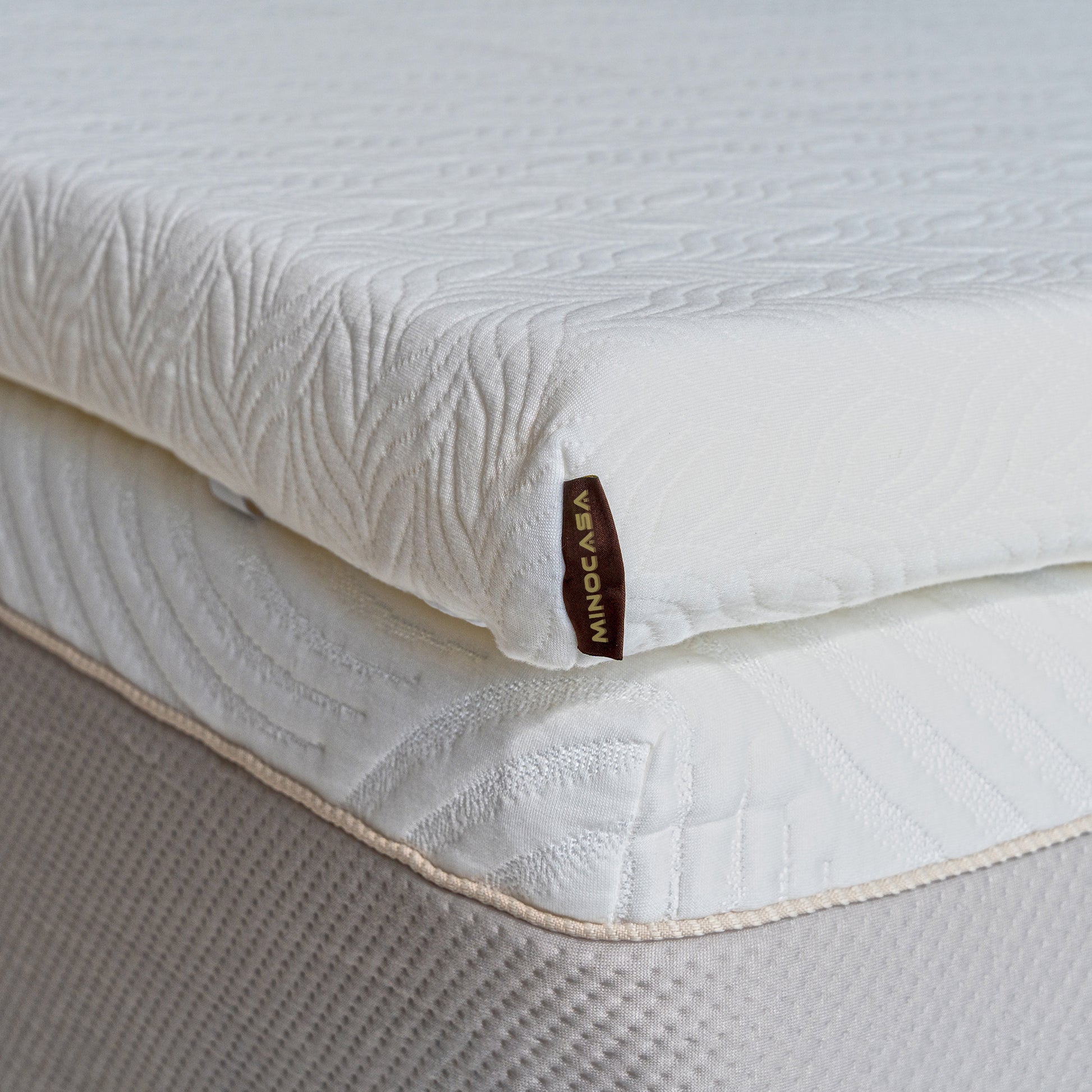 Minocasa Nocto Mattress Topper Zoom Breathable Fabric