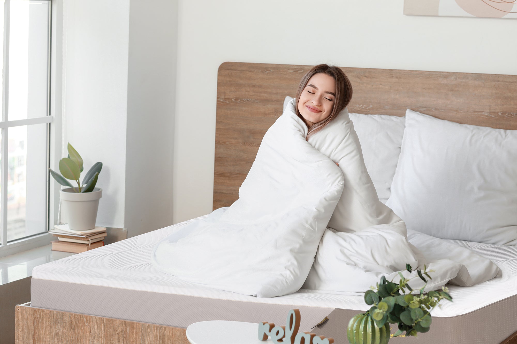 The Lazy Bundle | Our Hybrid Mattress, Comforter & Memory Foam Pillow 2-Pack